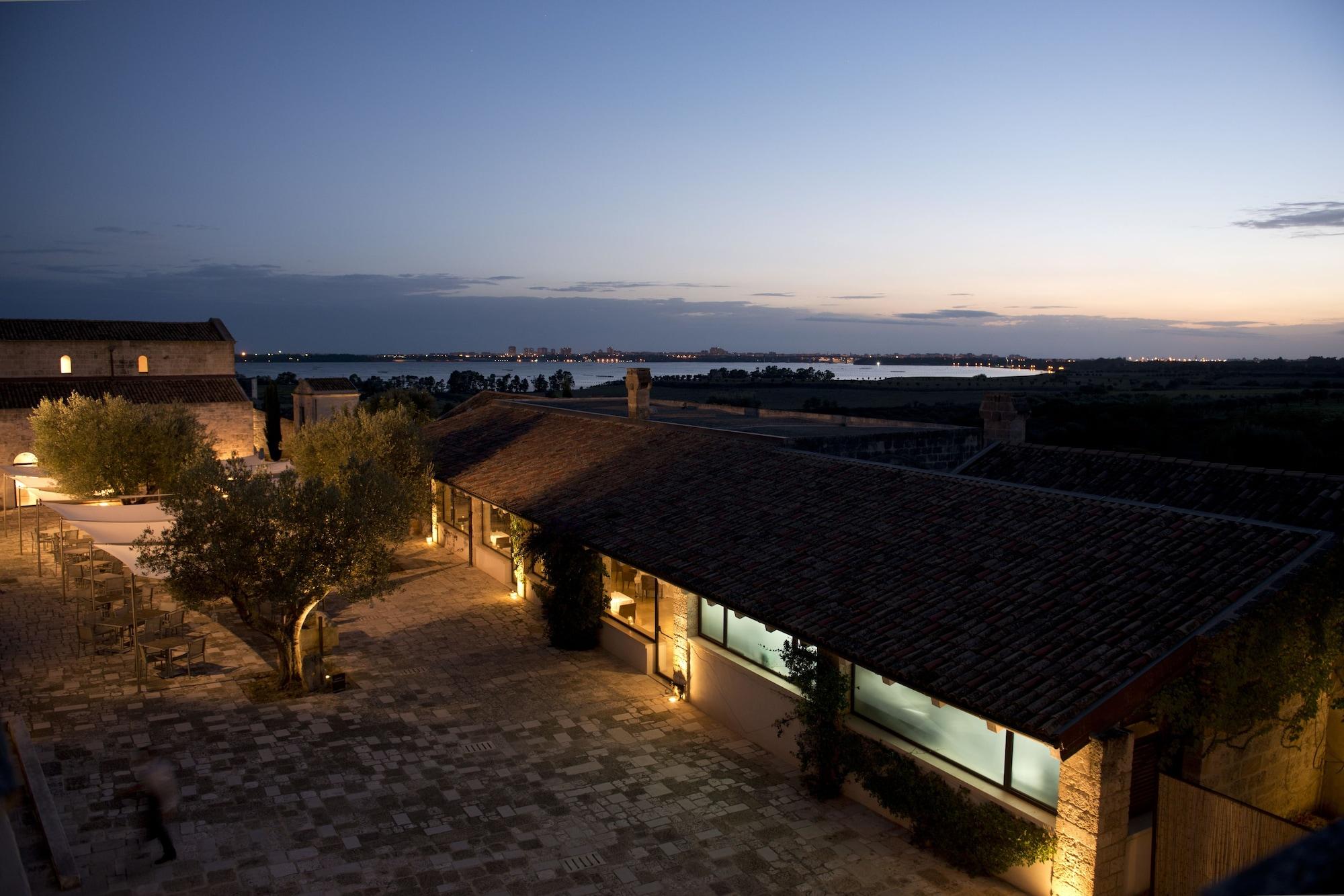 Histò San Pietro Sul Mar Piccolo Hotel Taranto Exterior foto