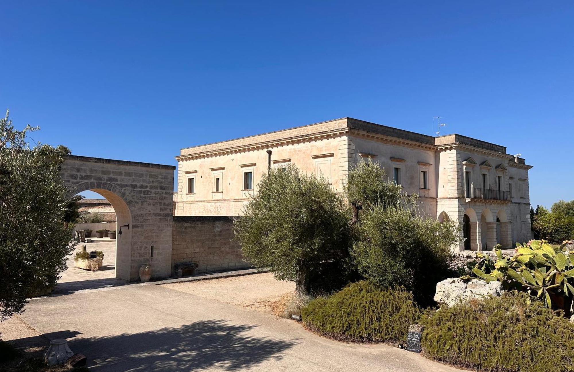 Histò San Pietro Sul Mar Piccolo Hotel Taranto Exterior foto